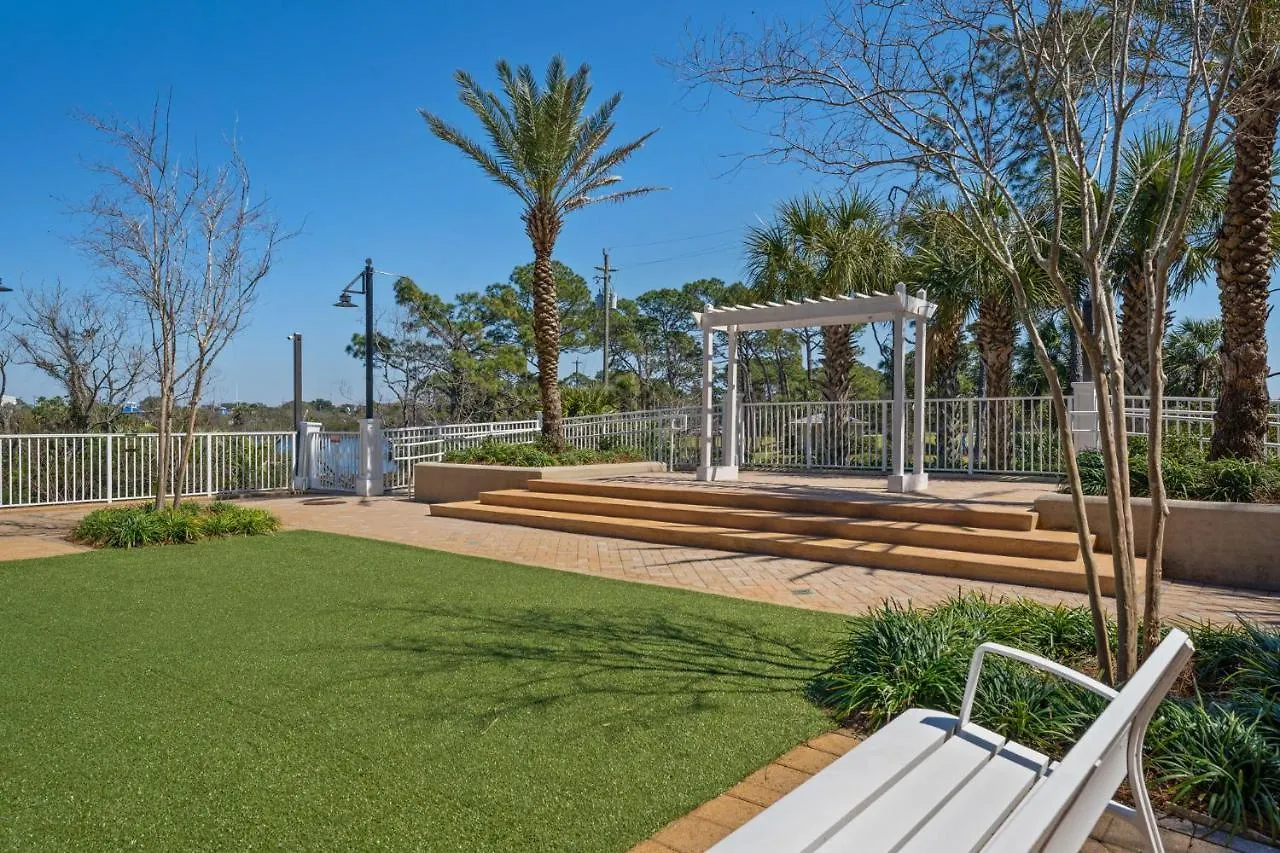 Apartment Laketown Wharf 1825 Panama City Beach United States