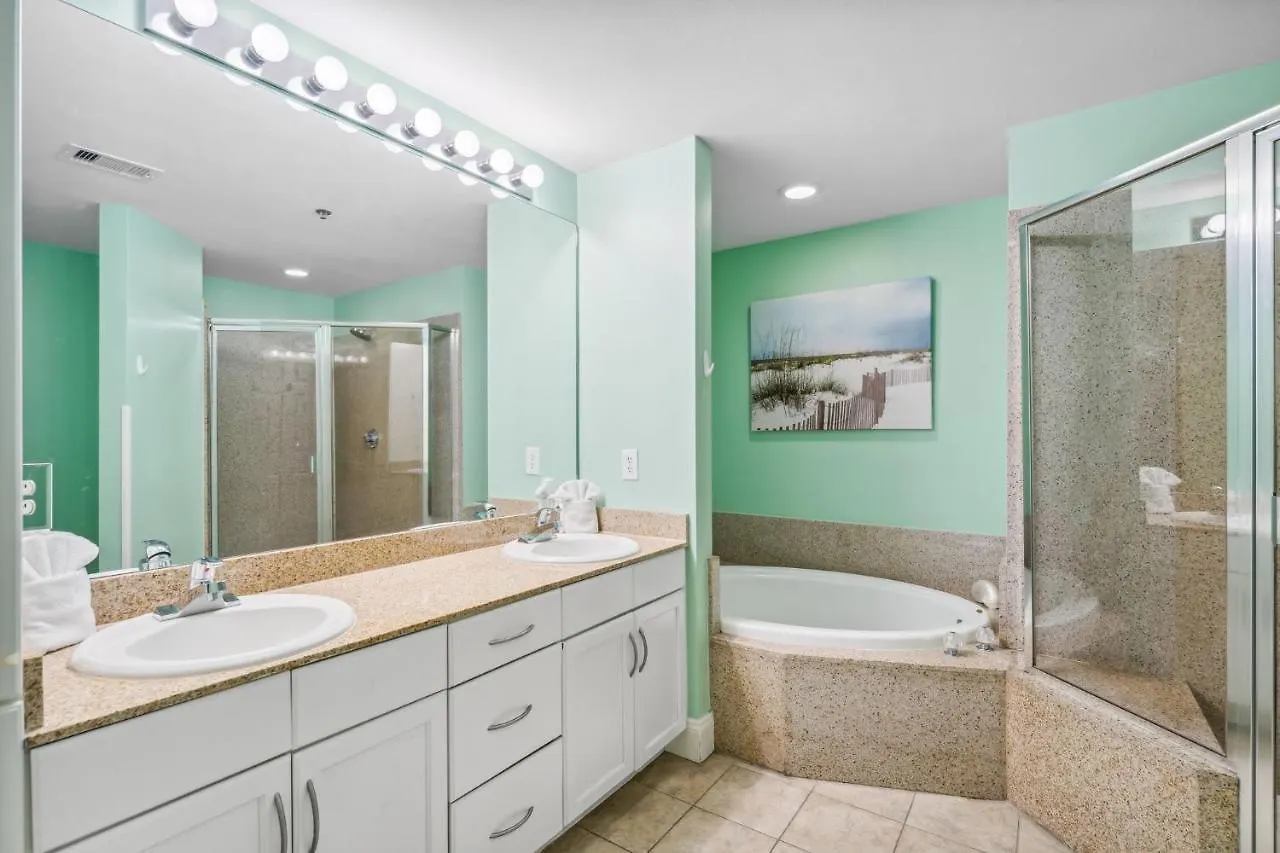 Apartment Laketown Wharf 1825 Panama City Beach