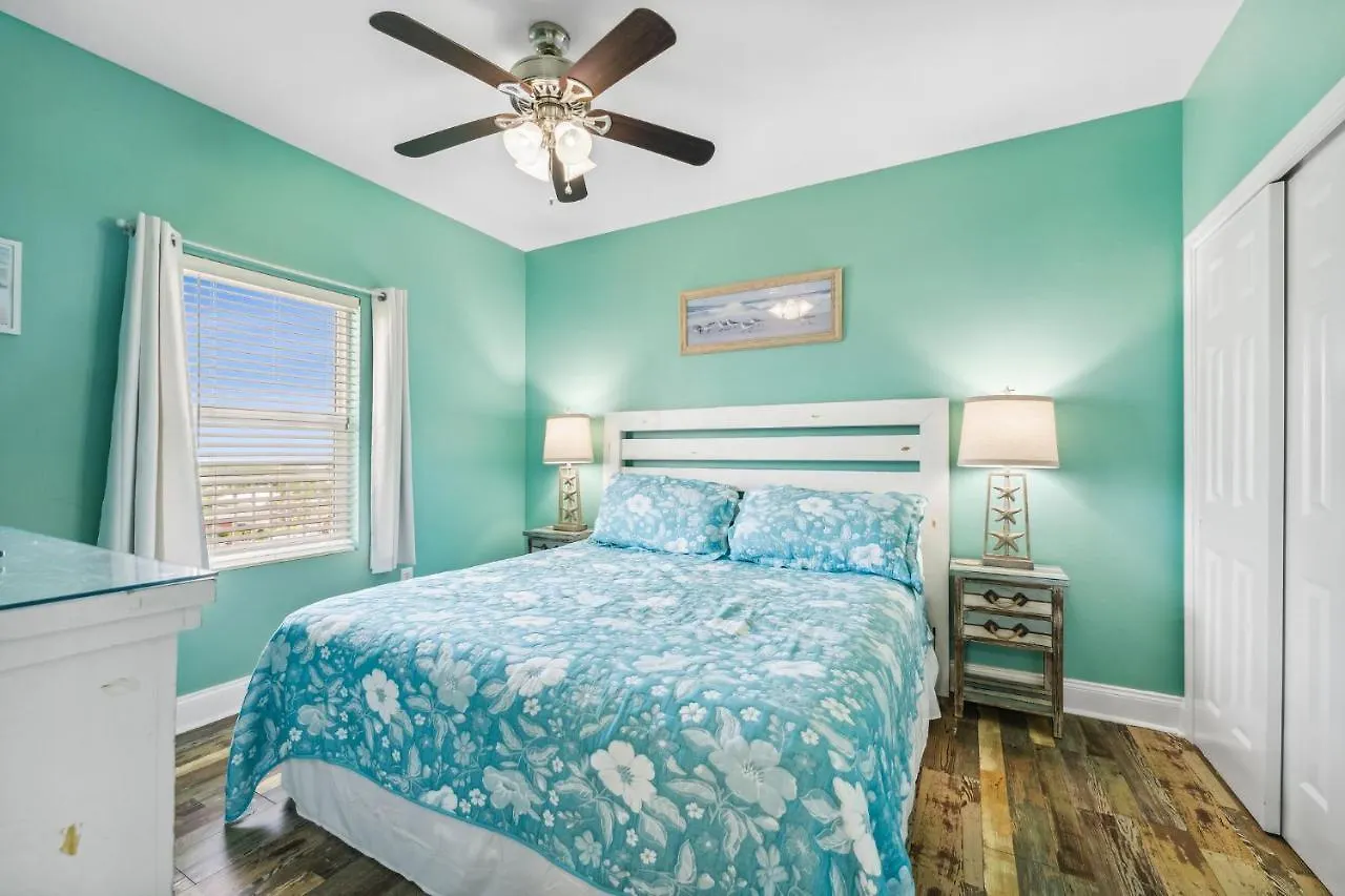 Laketown Wharf 1825 Panama City Beach Apartment