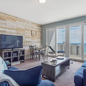 Laketown Wharf 1226 -2bd+bunks, Amazing Gulf Views Apartment